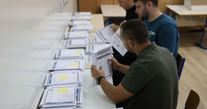 CIK BiH: Glasovi iz dijaspore pristigli, u toku verifikacija, uskoro počinje brojanje