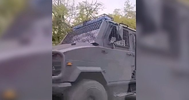 Šta se sprema u Beogradu: Jake policijske snage u centru grada, žandarmerija ispred RIK-a i u zgradi RTS-a