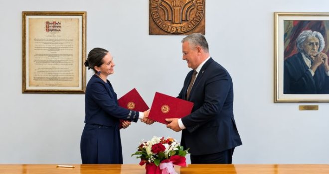 U okviru Bosnalijekove akademije potpisan sporazum o saradnji između Bosnalijeka i Univerziteta u Tuzli 